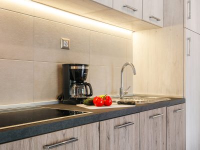 camping-santa-marina-kitchen-of-premium-comfort-mobile-home-i