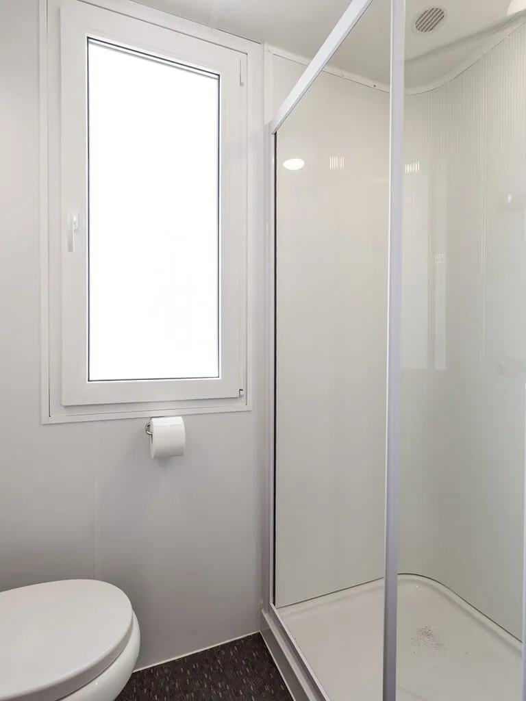 camping-strasko-bathroom-of-mediteran-mobile-home-iii