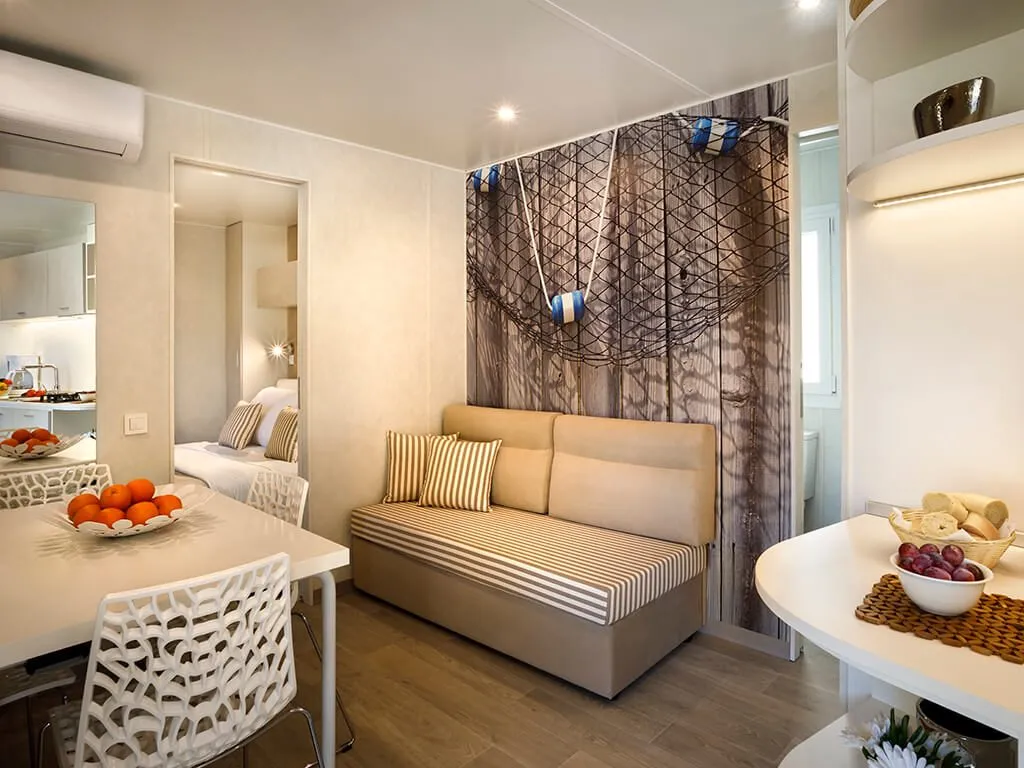 lanterna-camping-resort-marine-premium-mobile-home-interior-v
