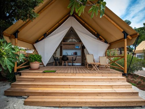 Premium three bedroom safari tent (4+2)