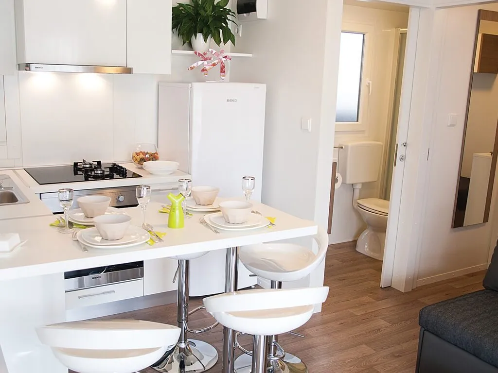 camping-lopari-mobile-homes-delta-kitchen