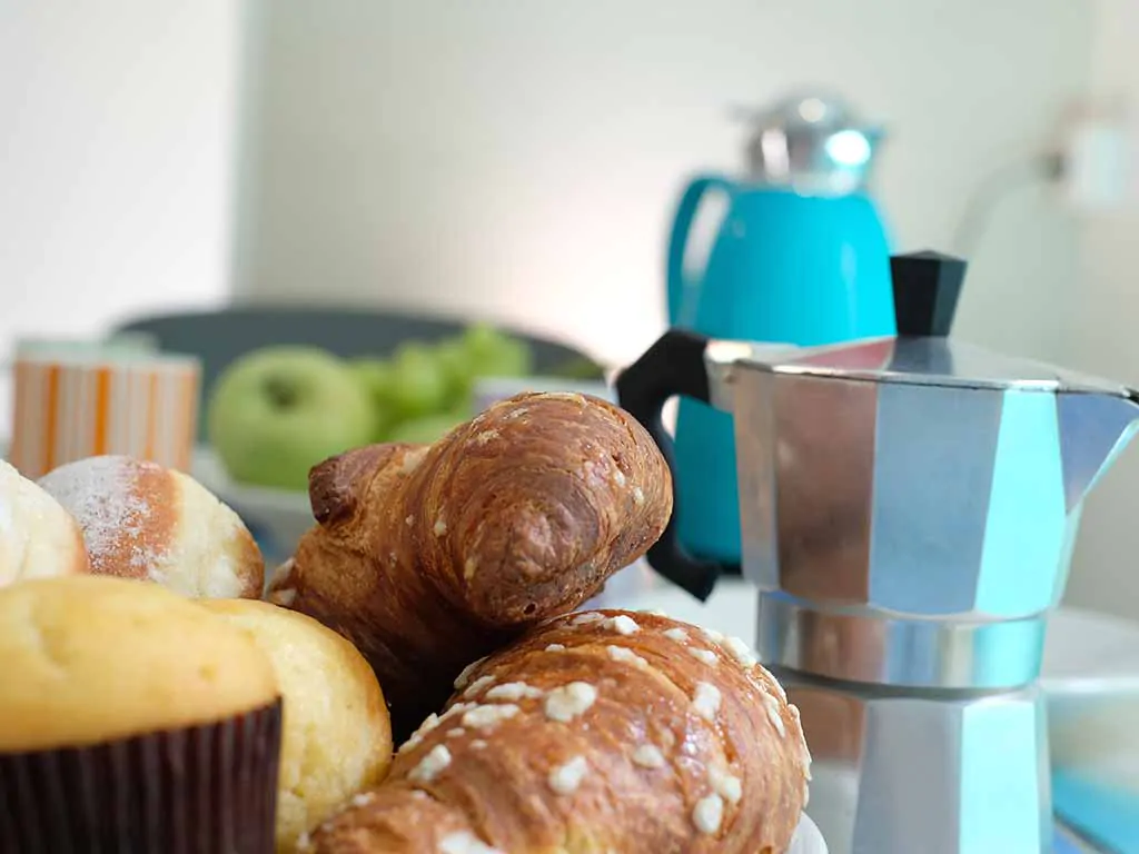 mobile-home-happy-premium-breakfast-7