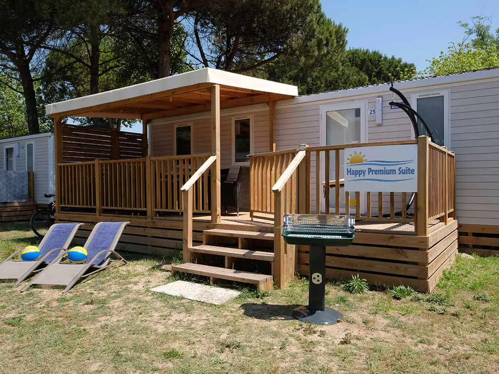 mobile-home-happy-premium-suite-exterior-11
