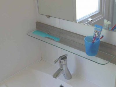 mobile-home-happy-comfort-bathroom-sink-5