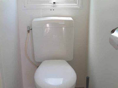 mobile-home-happy-comfort-toilet-5
