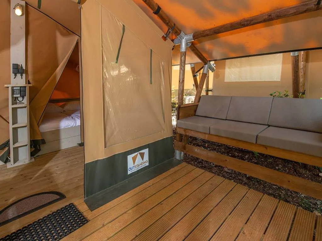 equipped-tent-glamping-interior-6