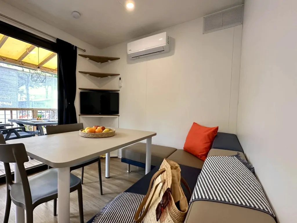 union-lido-park-resort-estivo-special-interior-living-room