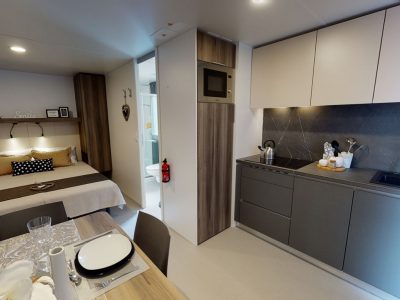 campsite-adria-ankaran-mobile-home-premium-terrace-sea-view