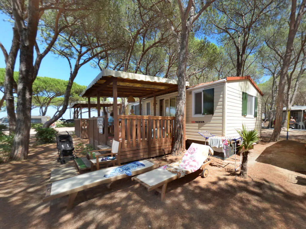 sun-lodge-aspen-mobile-home-exterior-terrace-8