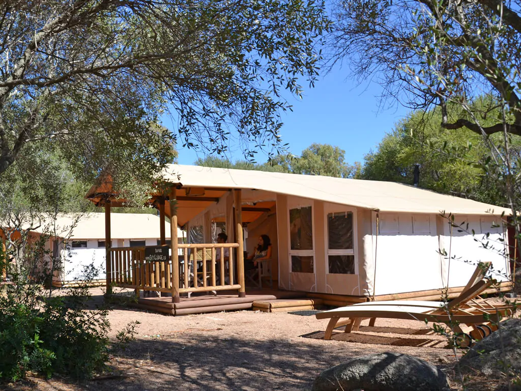 sunlodge-safari-tent-exterior-terrace