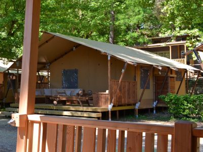 sunlodge-taiga-tent-exterior-terrace-3