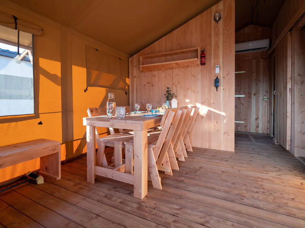 sunlodge-taiga-tent-interior-dining-area