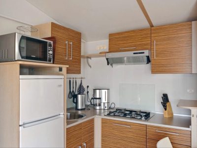 sun-lodge-aspen-mobile-home-interior-kitchen-15
