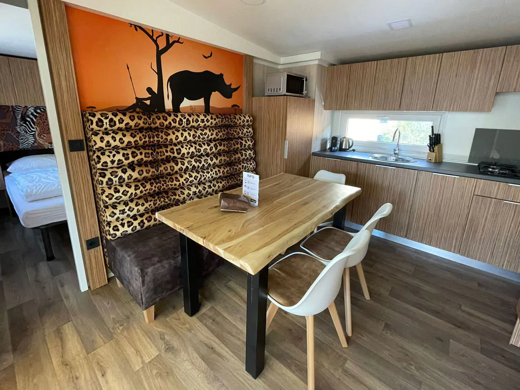 campsite-sun-lodge-babul-interior-living-room-2