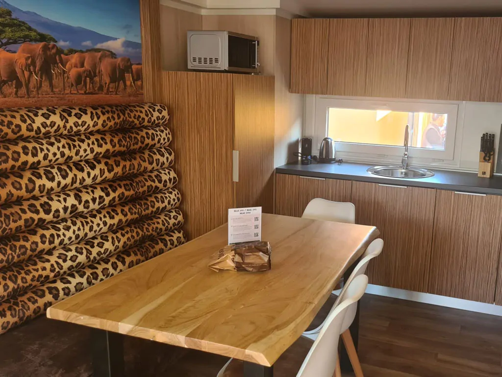 campsite-sun-lodge-babul-interior-living-room-i-2
