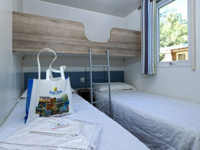 lodge-superior-interior-single-beds