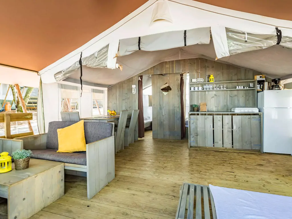 istra-sunny-tent-living-room-wooden-floor