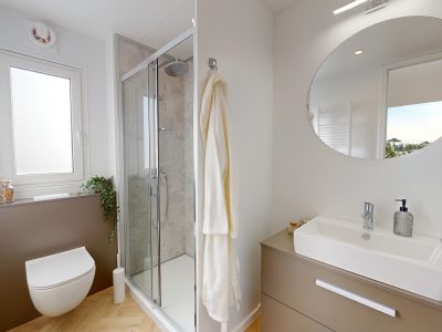 campsite-phalaris-mobile-home-tamaris-premium-single-beds-bathroom-i-2
