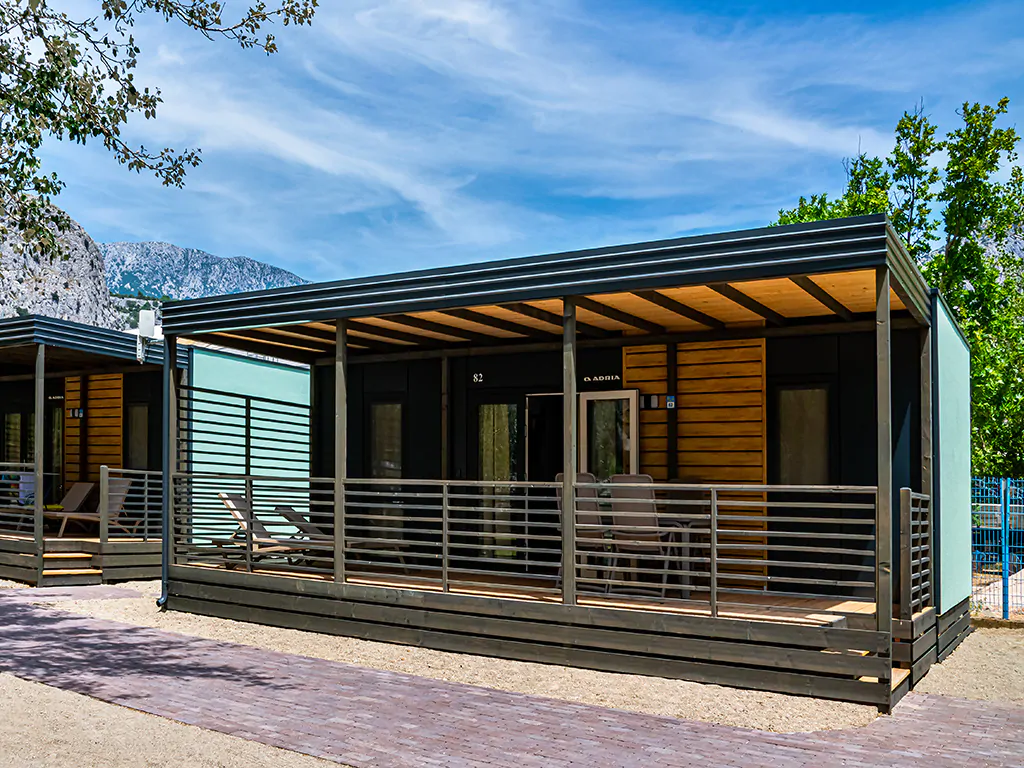 campsite-galeb-mobile-home-terrace-exterior-mountain-view-2