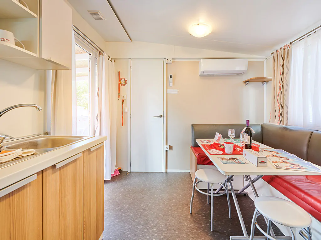 mobile-home-classic-a-interior-living-room-2