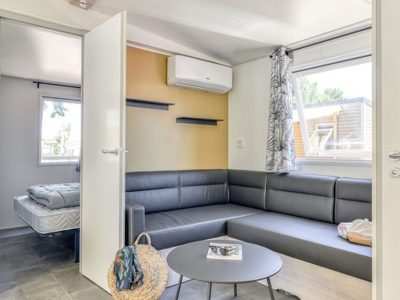 hu-girasole-village-mobile-home-premium-for-6-persons-interior-living-room