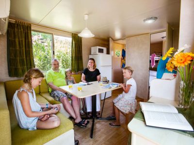hu-fabulous-village-mobile-home-hu-stay-easy-interior-livingroom