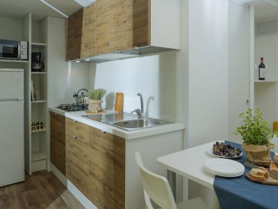 hu-fabulous-village-mobile-home-hu-stay-smart-interior-kitchen