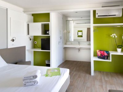 hu-fabulous-village-mobile-home-hu-stay-smart-s-interior-livingroom