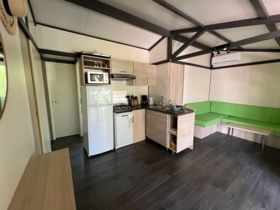 camping-karin-accommodation-mobile-home-karin-interior-kitchen-livingroom